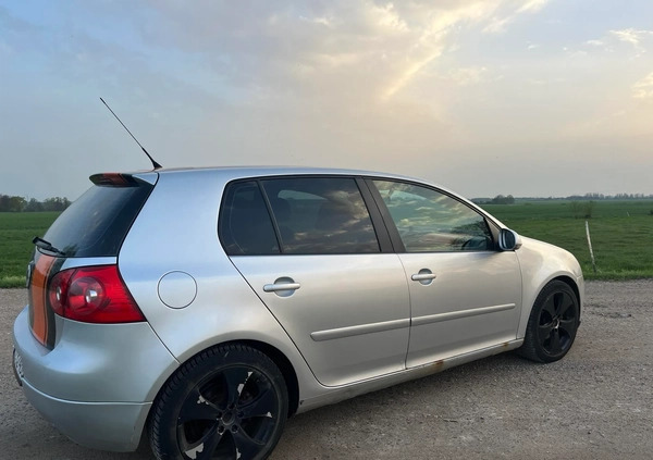 Volkswagen Golf cena 9000 przebieg: 228800, rok produkcji 2005 z Pasłęk małe 191